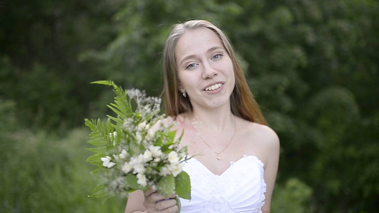 Видеокоментарий от невесты Вероники