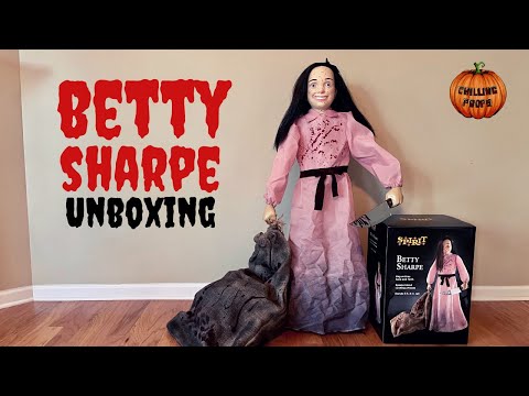Betty Sharpe Animatronic Unboxing and Demo