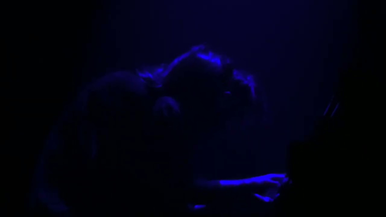 Keeley Forsyth & Matthew Bourne - Anxiety @Tivolivredenburg Utrecht (2/4)