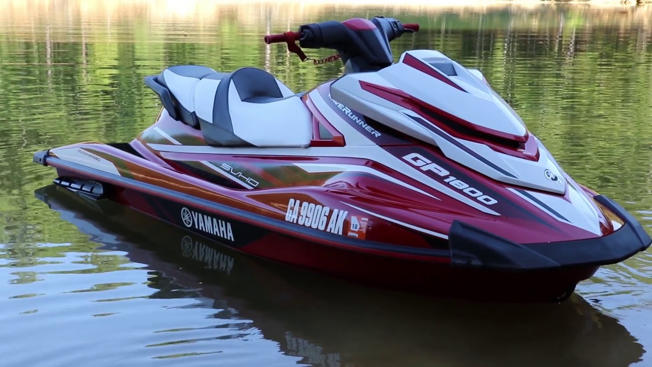 Yamaha GP1800: High-Tech, High-Performance PWC - YouTube
