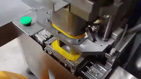 Automatic Rice Bag Rigid Handle Applicator Machine