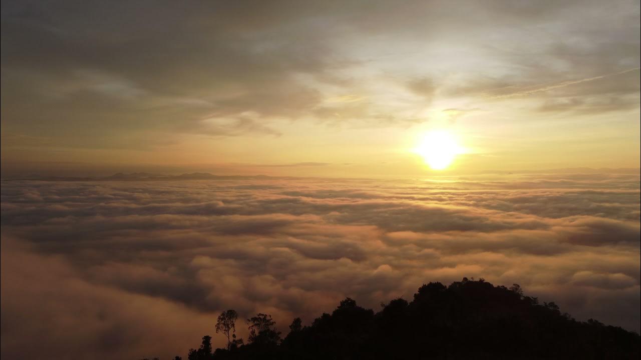 Kurumbalakotta Sunrise | Amazing Drone View in 4K | Wayanad, Kerala ...