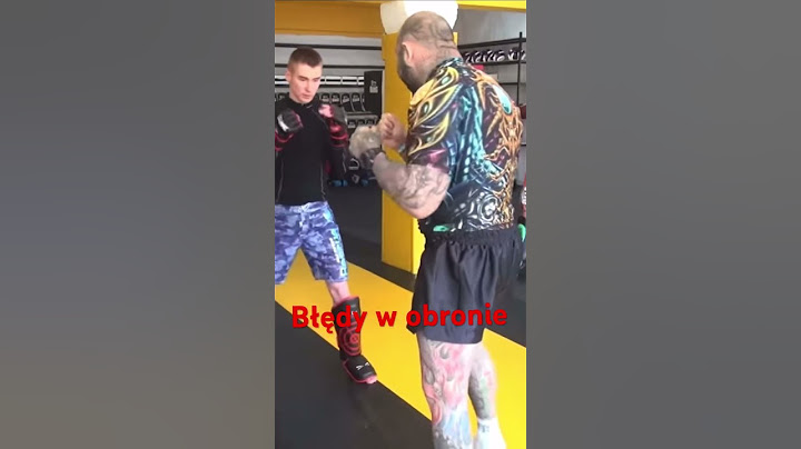 Różal pokazuje jakie błędy w obronie robią zawodnicy podczas walki Marcin Różalski