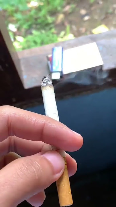 Rokok ada healing laki laki