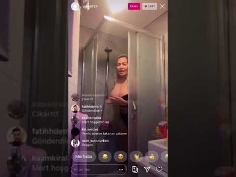 İlçin karagöz  frikik banyo da soyunuyor memesini açıyor öpüşme videosu sevişme videosu Türk ifşa