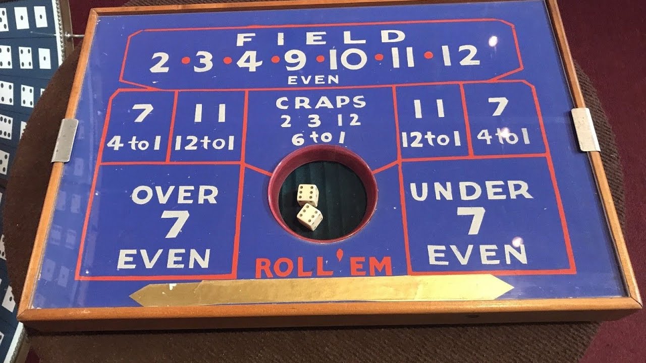 1950 S Table Top Roll Em Craps Casino Dice Game For 299 The Mantiq Craps Dice Games Table Games 1950 S Table Top Roll Em Craps Casino Dice Game For 299 The Mantiq Craps Dice Games Table Games