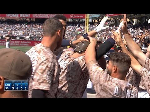 4/26/15: Norris, Morrow lead Padres to topple Dodgers