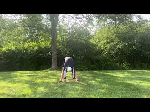 Squat to forward fold (an amazing golf warmup)