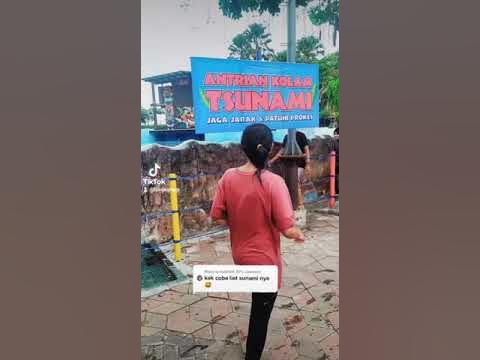 Tsunami hawai waterpark malang