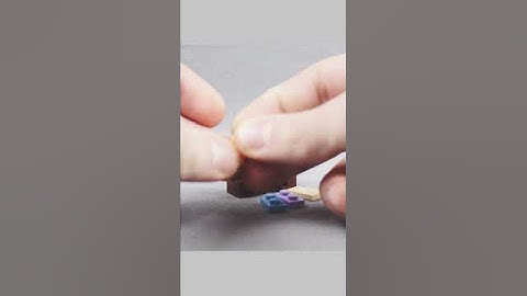 How to Make a LEGO Bookshelf - Easy Tutorial