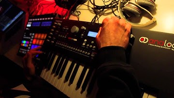 ►1◄ Analog Keys Experience by Jonny G Music