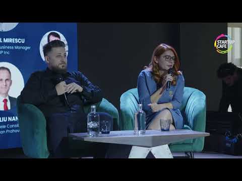 How was the StartupCafe conference "From idea to 300,000 EUR in funding"?