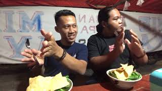 WARUNG MIE AYAM TERBANG LEMPAR BUKA SAMPAI PAGI FEAT EVAN MEDIA