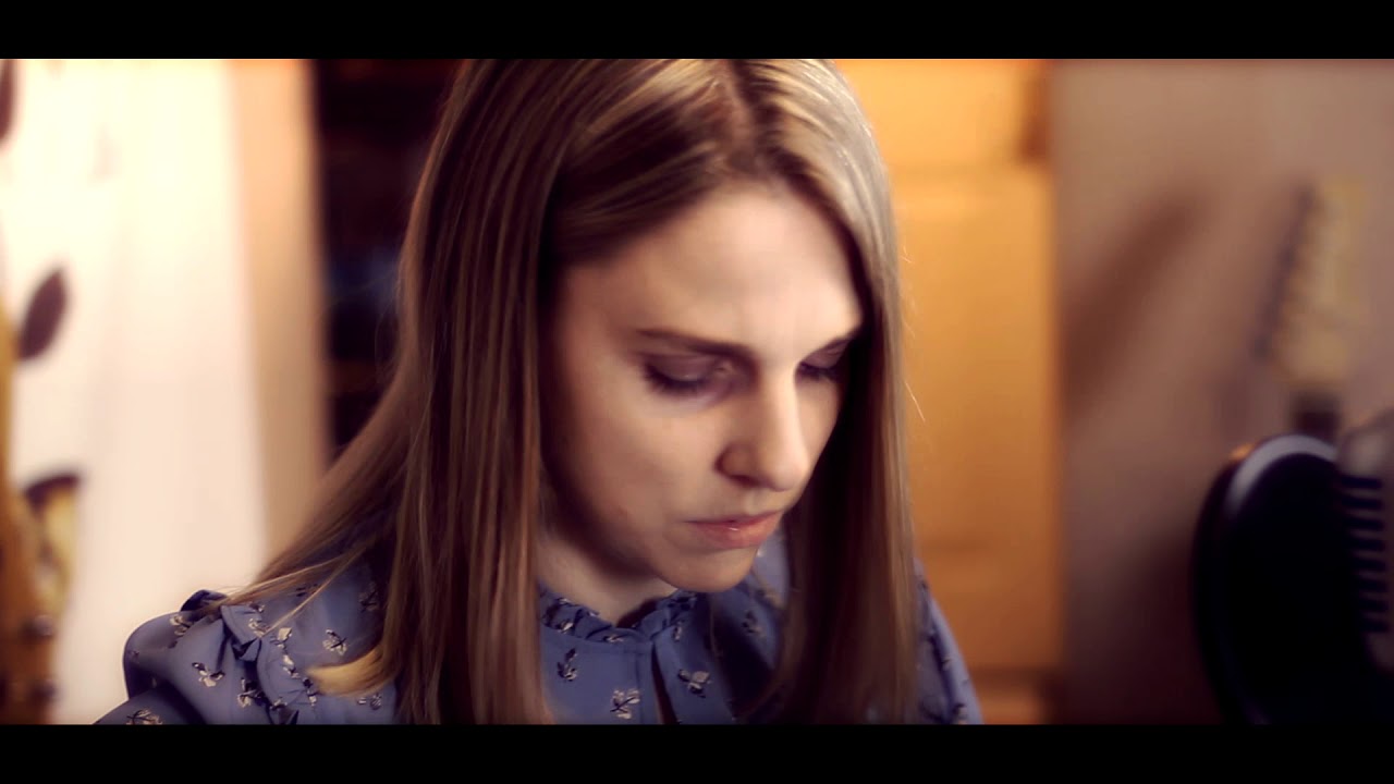 Dori Freeman - That's How I Feel - Rhythm & Roots LIVE at Beardfire Studio