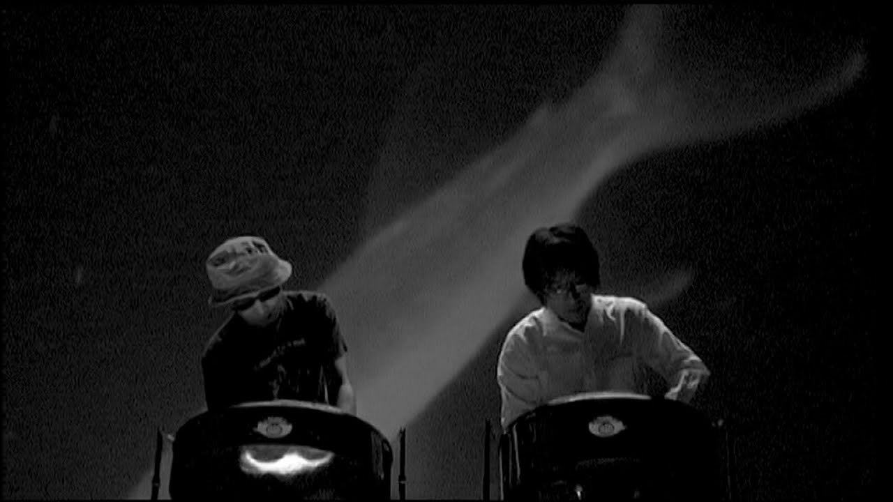 LITTLE TEMPO「SHAKE IT UP BABY」Official Music Video - YouTube