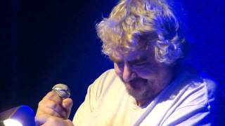 Daniel Johnston - Fake Records of Rock and Roll (live in Los Angeles)