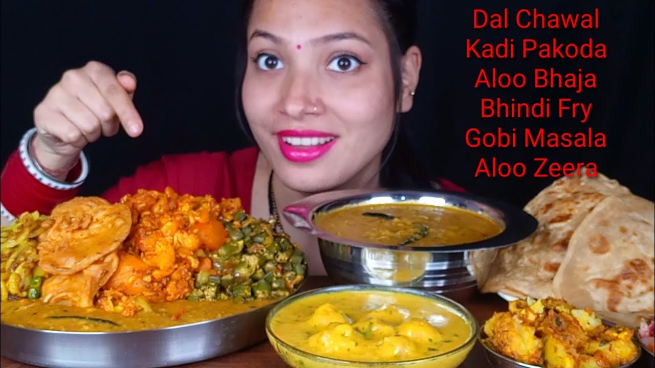 Eating 🍛Dal Chawal, Bhindi Fry, Aloo Bhaja, Gobi Masala, Kadi Pakoda, Aloo Zeera, Paratha Pakode