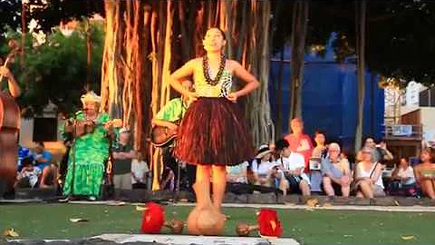Kuhio Beach Hula Show 2