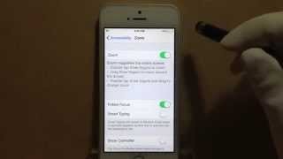 How to activate a zoom / magnifying glass iPhone / iPad screenshot 4