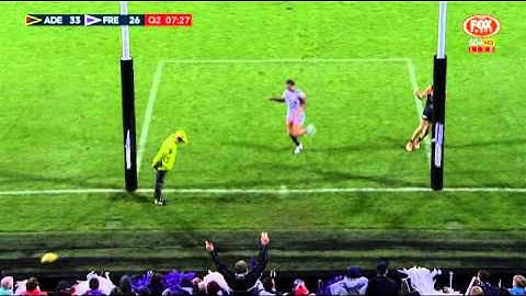 Eddie Betts kicks an unbelievable goal - AFL