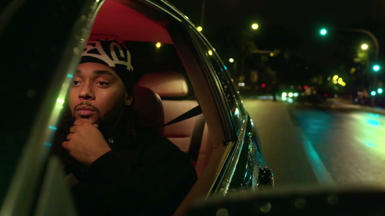 Watch Berry - ERYKAH (Clip Officiel) on YouTube Watch Berry - ERYKAH (Clip Officiel) on YouTube
