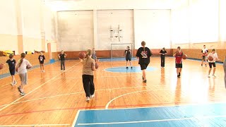 Бийский баскетбол тоже взял курс на развитие ("Будни", 14.10.25г., Бийское телевидение)