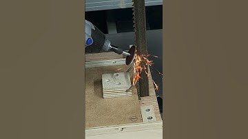 A jig that makes sharpening the band saw blade a little easier. #woodworking #woodworkingtools