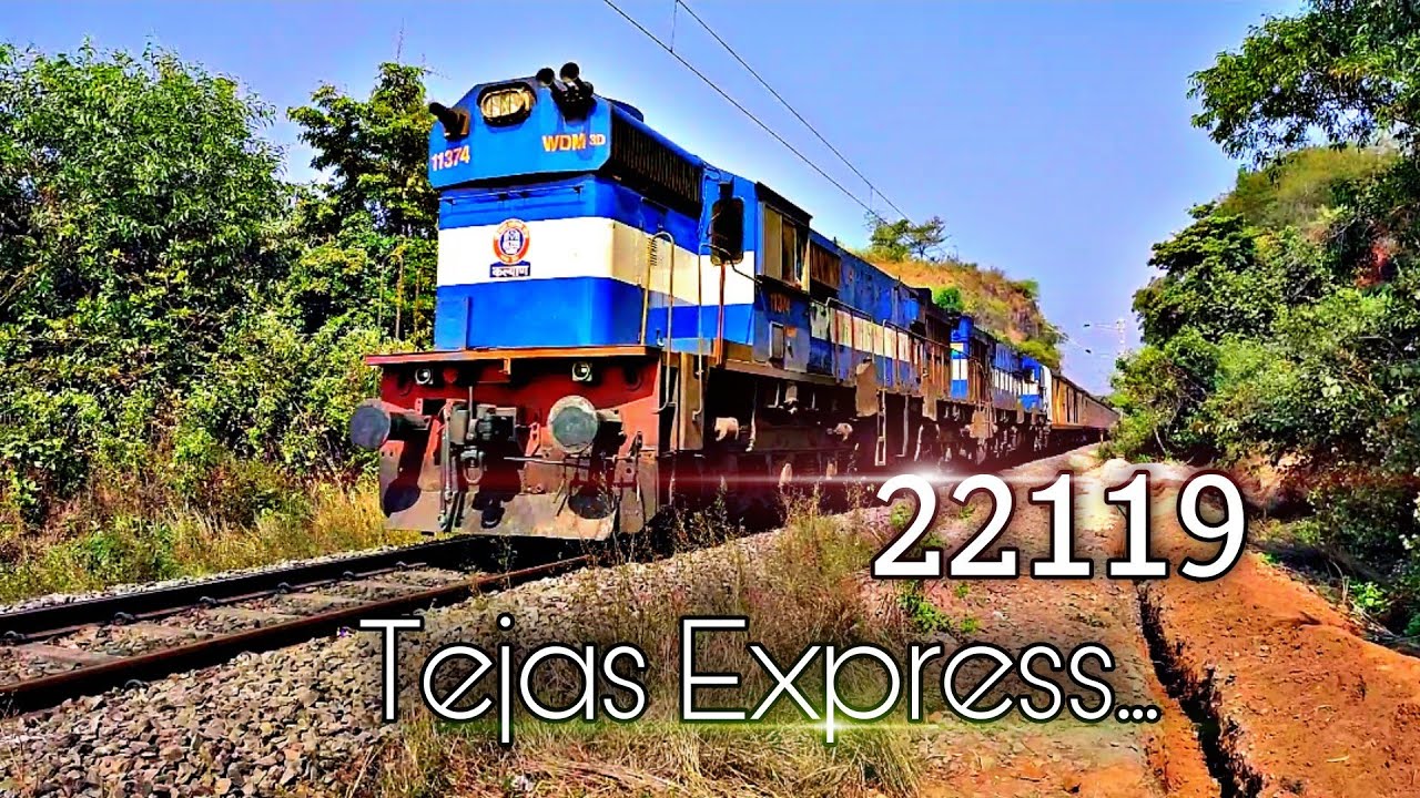 22119 Mumbai CSMT - Karmali Tejas Express - Chhatrapati Shivaji Maharaj ...  - YouTube