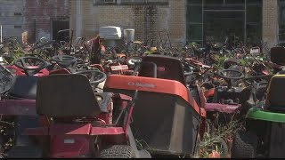 Palestine's 'lawn mower man' could face jail time for property clutter