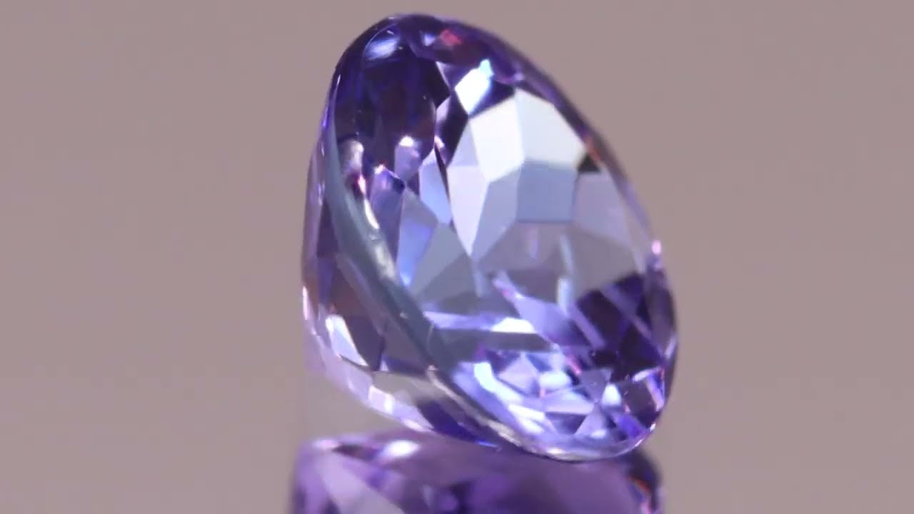 天然ゾイサイト 0.81ct 【タンザナイト】 紫色