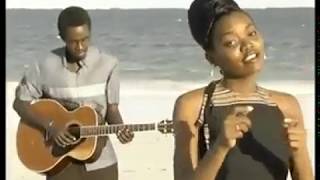 Christine Ndela -  Iko Njia 