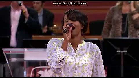 Tara Montpetit - Ain't Gonna Give Up On God