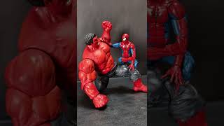 Red Hulk Vs Spider Man.. WhatsApp 9372008475 for enquiries#bazingatoyz #bazingatoyzindia