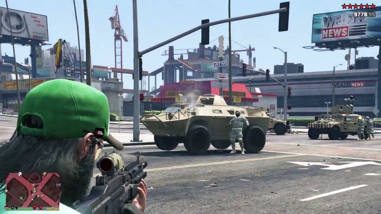 GTA V: Trevor, Tonya, Tanisha, Denise 10 Star Cop Battle At Mirror Park + Escape