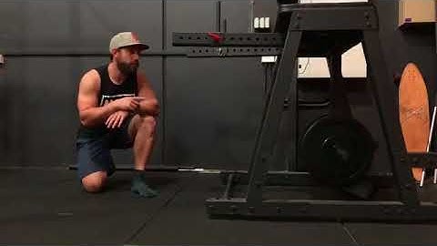 Momentum PT Demonstrates the Aussie Strength Reverse Hyper - PART 1