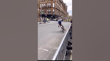 Bettiol almost crashed