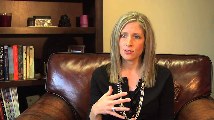 A Description of Eating Disorders by Jennifer Lomb...