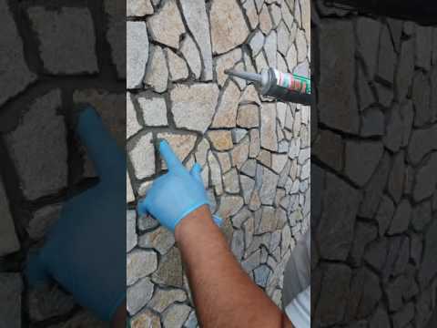 Видео: Как фугирате плочки с камъчета?
