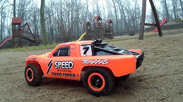 TRAXXAS Slash 2WD VXL TSM bashing