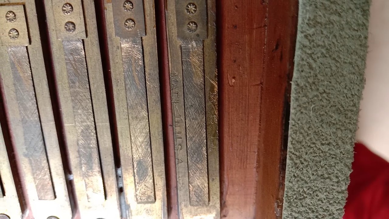 Old made in USA read harmonium Mel Mel-9690708851-6397414985