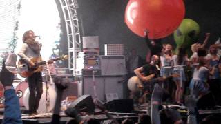 The Flaming Lips - The Yeah Yeah Yeah Song (Eden Project)