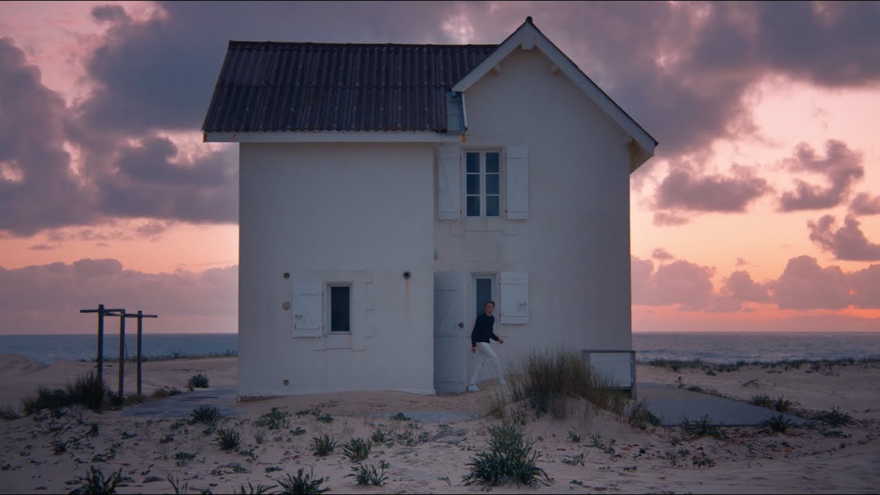 Tioma - Carte Postale (Clip Officiel)