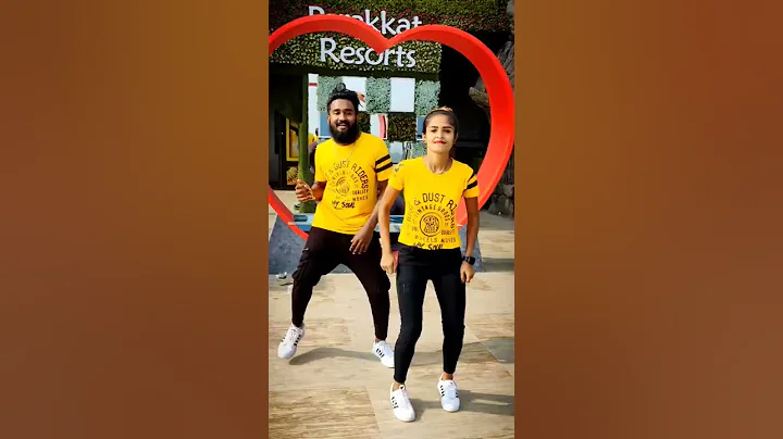 dance💞#trending #diyafavas #viral #shorts #couples #dance#dancevideo #instagram #reels #shortsvideo