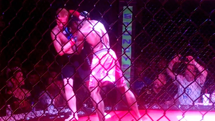 Walkout FC: REVENGE - JOHNNIE ROADES Vs JOSEPH FUL...