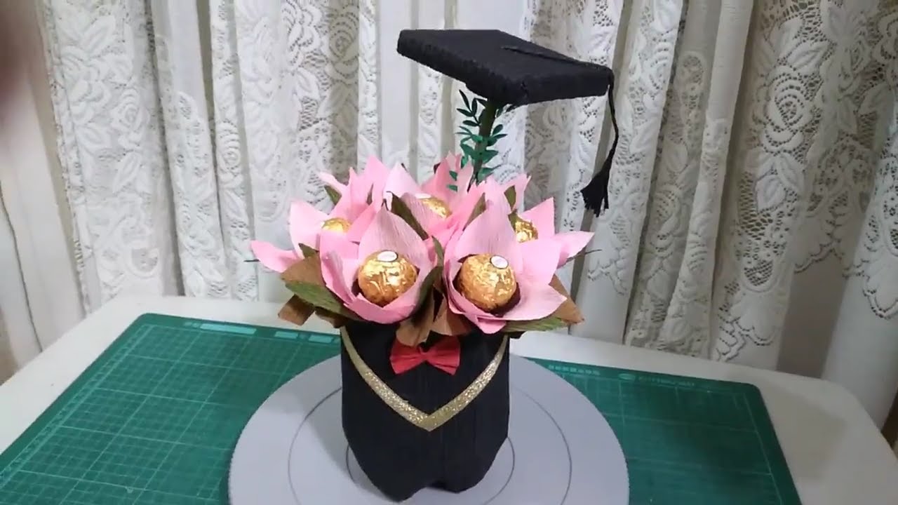 DIY_琴趣手工藝_金莎巧克力畢業花束, 創意設計,畢業送禮最宜,FERRERO ROCHER Chocolate Graduate bouquet, creatie flowers gift