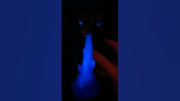 this funko pop glows