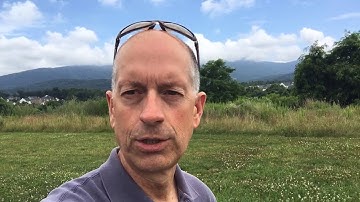 As a real estate developer how do you structure contracts with your general contractor?