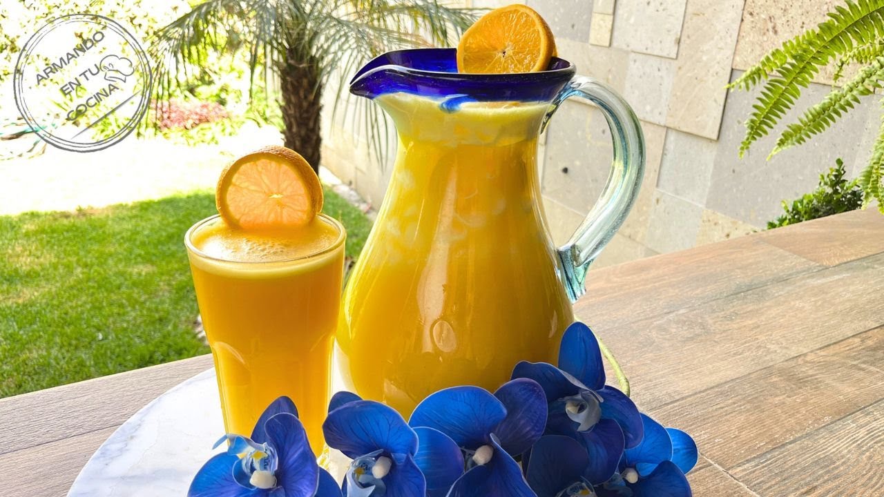 Agua De Naranja Con Piña y Un Toque Citrico