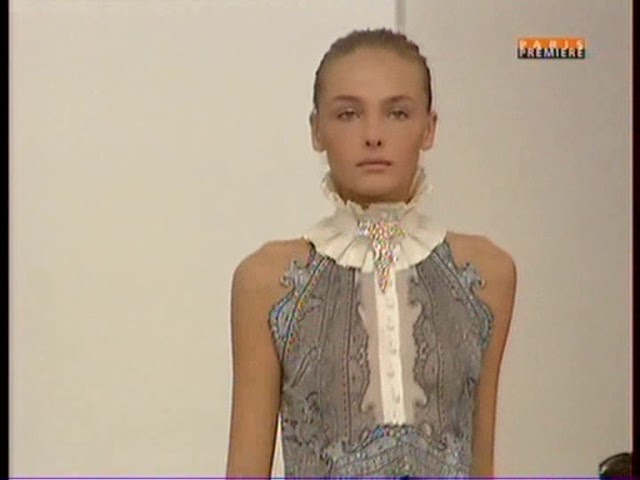 BALENCIAGA Spring Summer 1998 Paris - Fashion Channel 