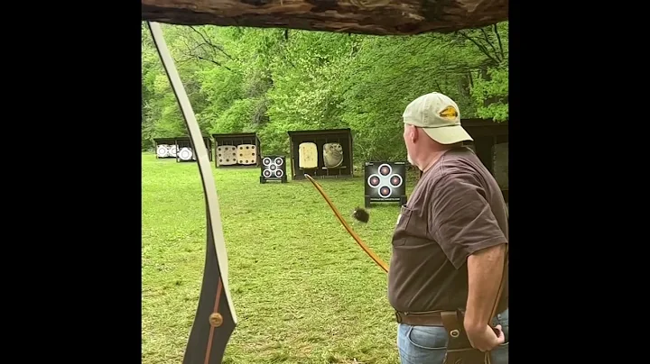 Steve Massey at Tennessee Classic Traditional arch...